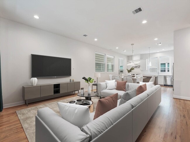 Photo - 2727 Clinton Dr