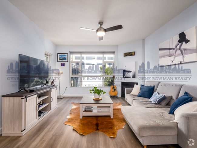 Building Photo - Modern 1BR in Prime San Diego Location Rental