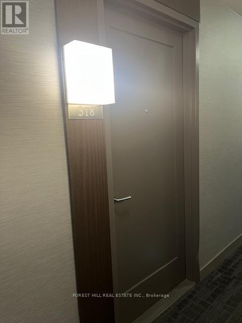 Photo - 310 Tweedsmuir Ave