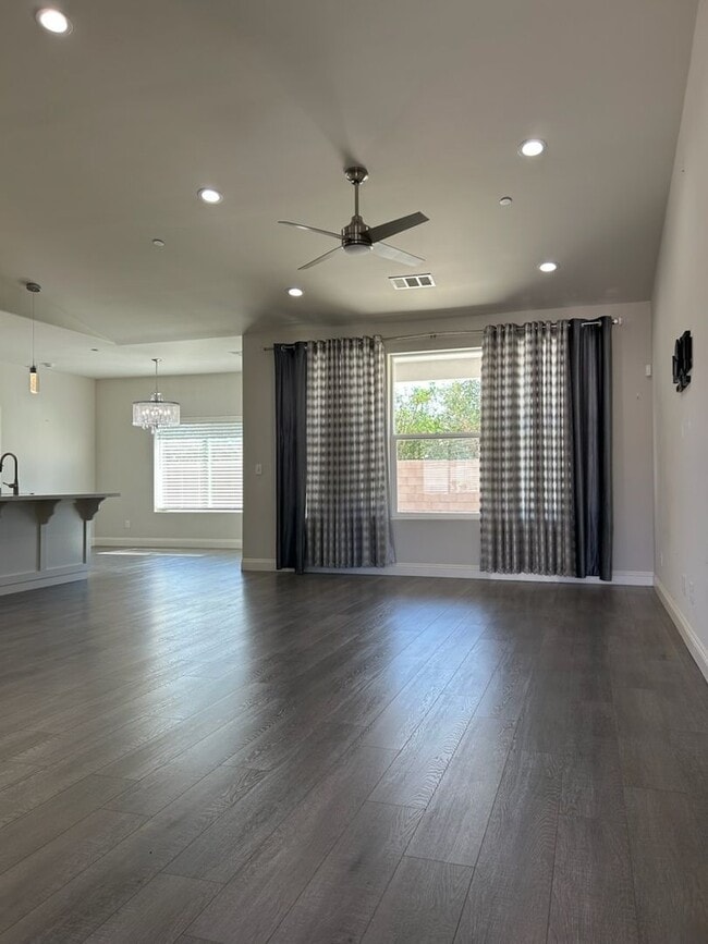 Photo - Please contact Vaughn Realty to set up an appointment, 760-446-6561