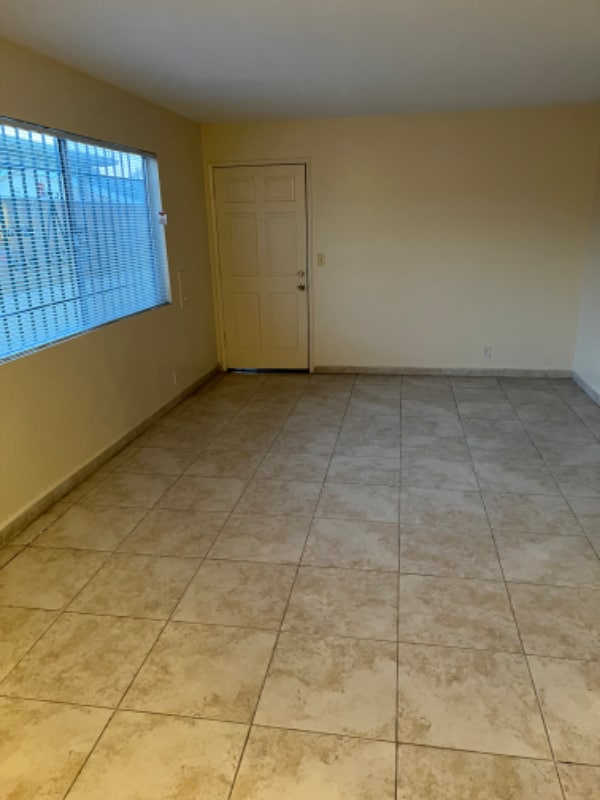 Photo - 1115 252nd St