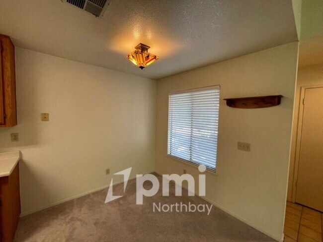 Photo - 1801 Marshall Rd Unidad Apt 908
