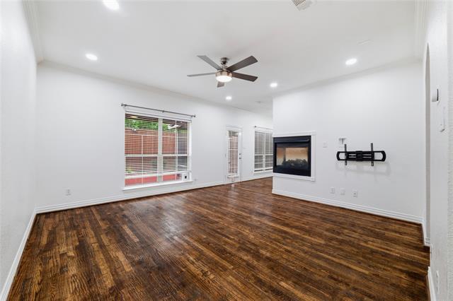 Photo - 4263 Towne Lake Ct