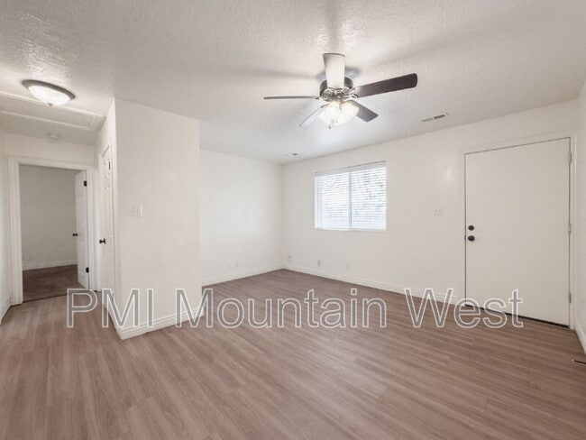 Photo - 2013 Nevada Cir