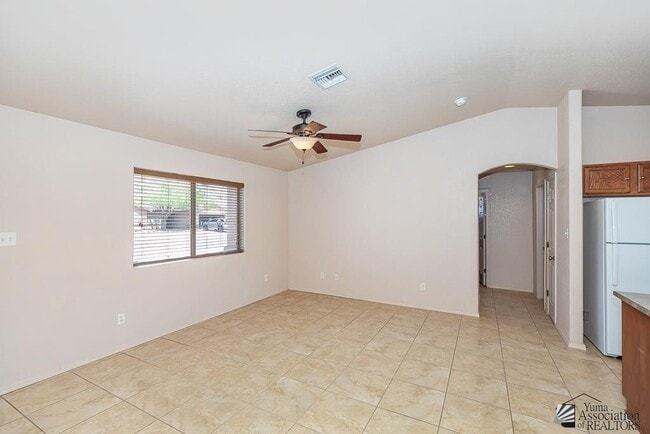 Photo - 11149 E 26th St