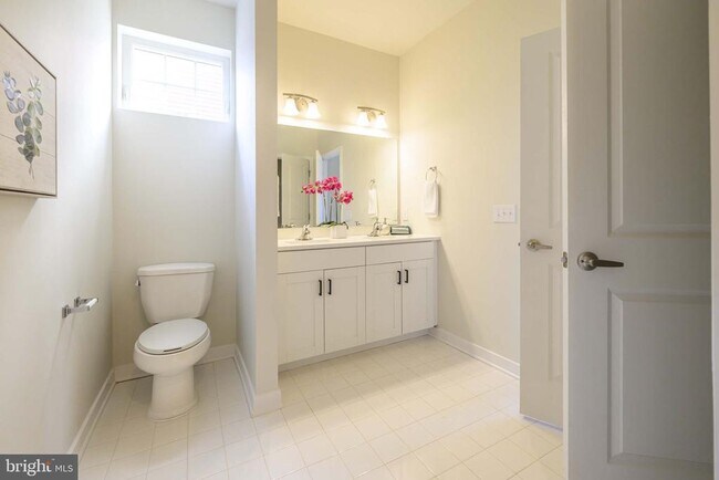 Photo - 502 Horsey Blvd