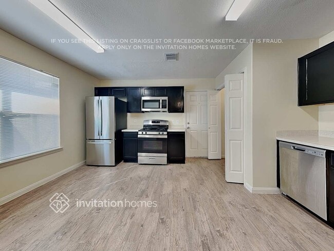 Photo - 6347 Austinville Dr