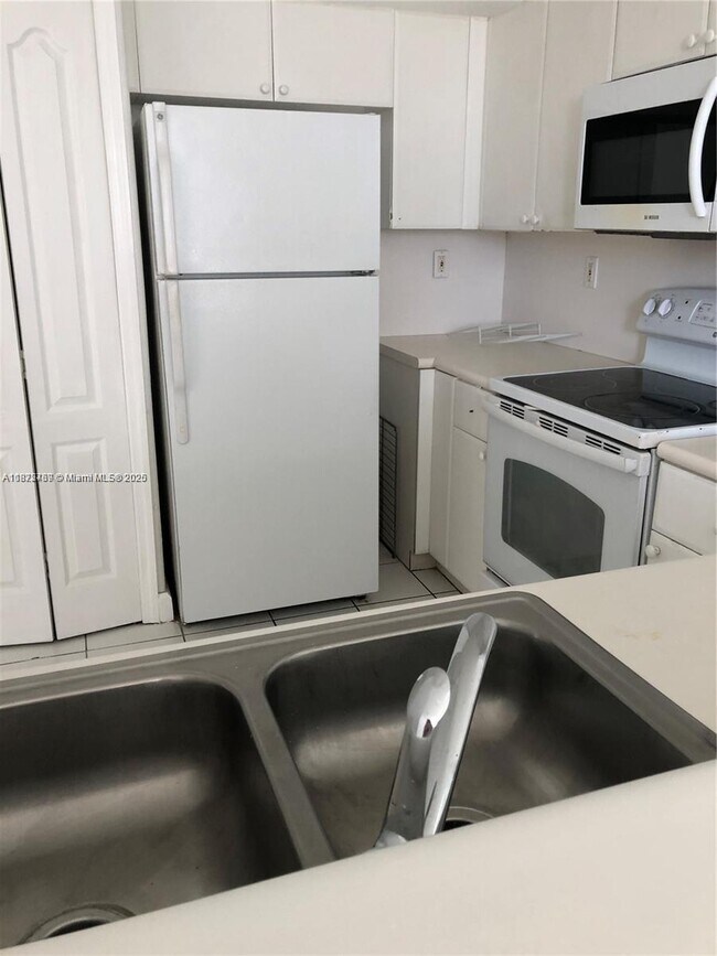 Photo - 1692 SE 29th Ct Unit 206