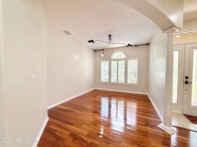 11288 Panther Creek Pkwy