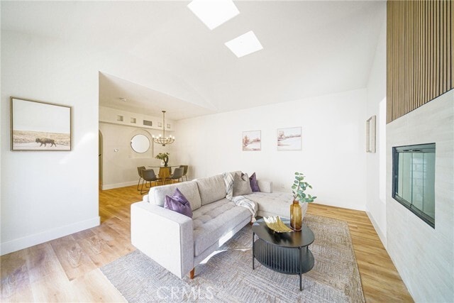 Photo - 17729 Superior St