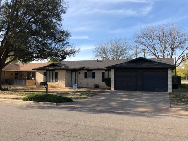 Building Photo - 4608 60th St