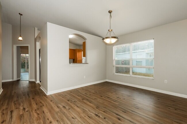 Photo - 1036 Lake Shore Ranch Dr