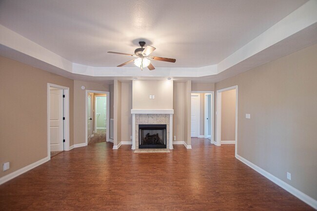 Photo - Pet Friendly Four Bedroom!