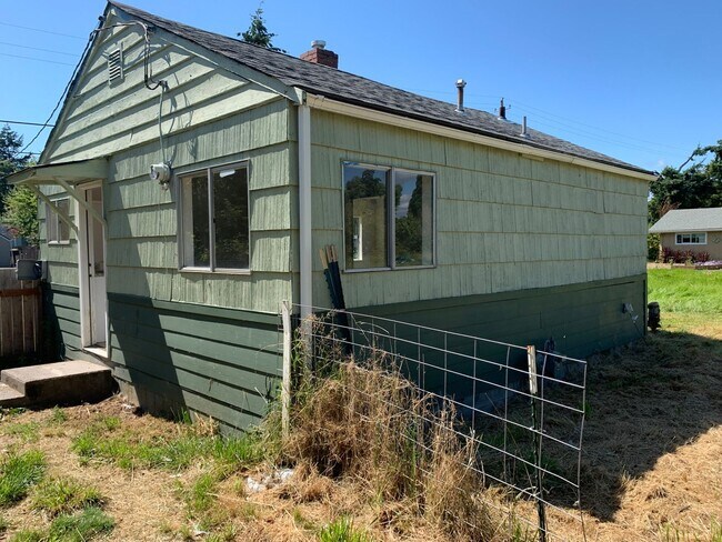 Photo - FREE FIRST MONTH'S RENT!!! Stunning 1 Bed, 1 Bath House in South Corvallis!