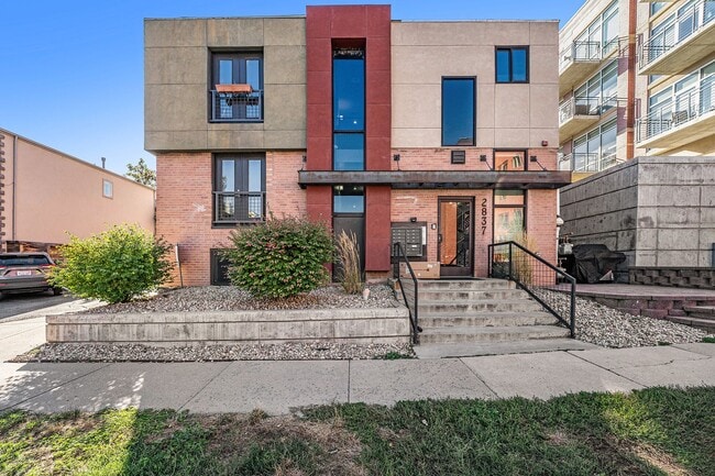 Photo - 2bed/1.5 bath Stylish Condo in LoHi