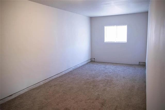 Photo - 2498 Yorktown Dr