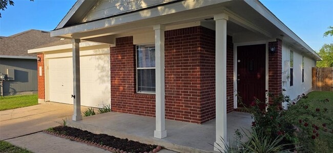 Photo - 204 Quail Hollow Dr