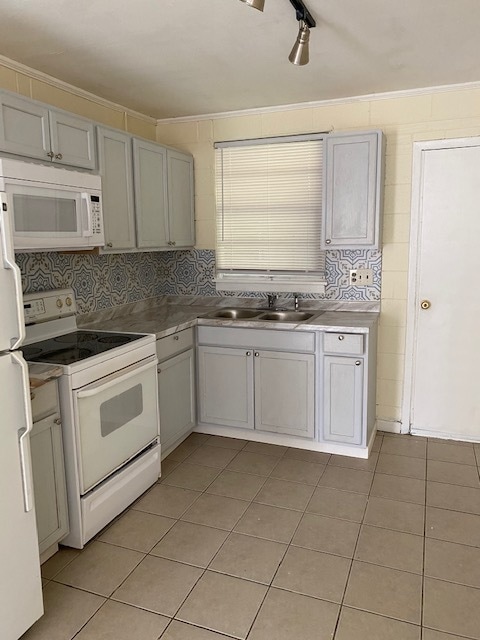 Photo - 202 Scientific St