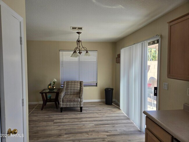 Photo - 5365 W Augusta Ave