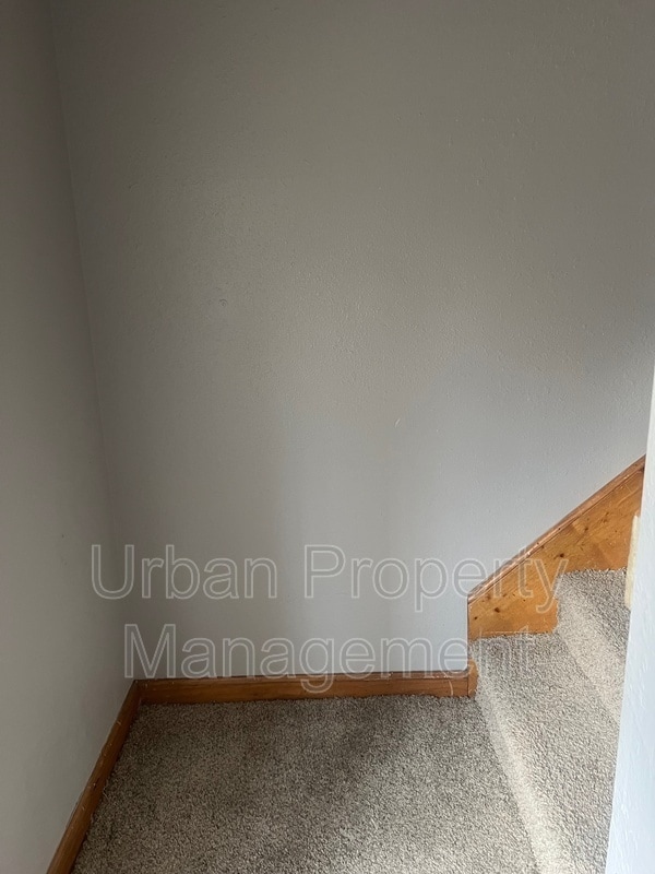 Photo - 110 E Frank Ave