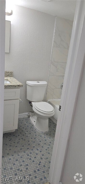 Building Photo - 2452 Stella St Unit 107 Rental