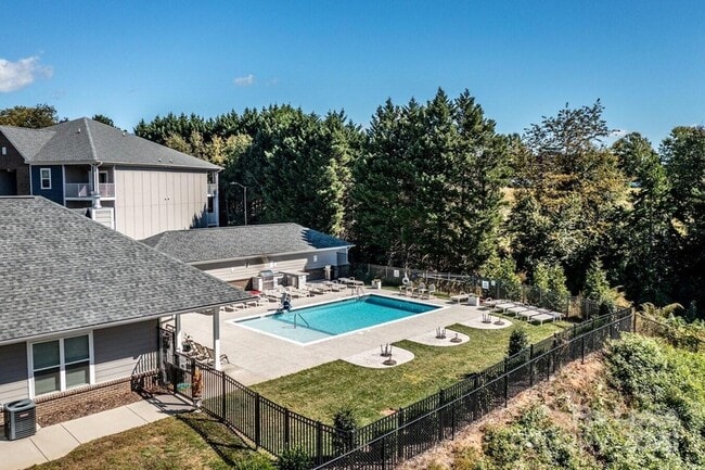 Photo - 2778 2nd St NE Unidad The Outlook