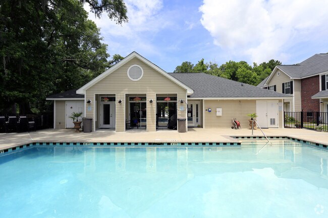Amenity: Pool