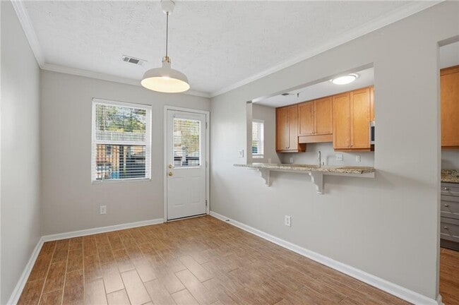 Photo - 215 Winding River Dr