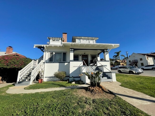 Photo - 1093 E Main St Unidad 1093 E Main St. #C