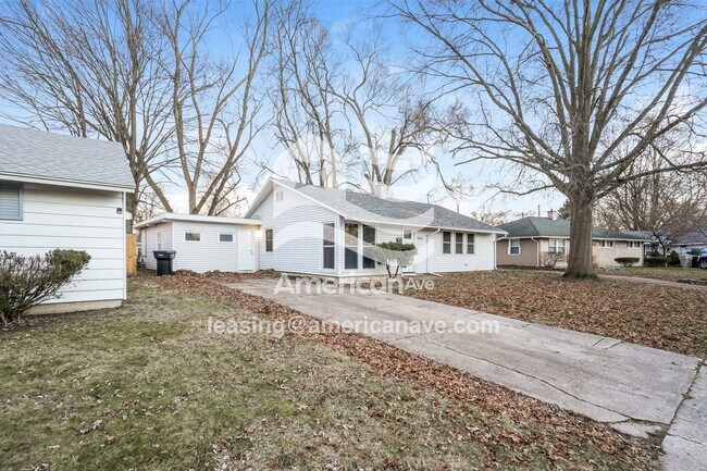Photo - 3030 Salem Dr