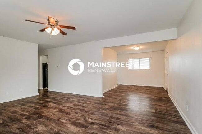 3 Bedroom Pet-Friendly Home in Ferguson, MO with Main Street Renewal