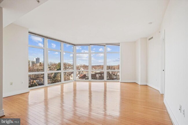 Photo - 8220 Crestwood Heights Dr Unit 617