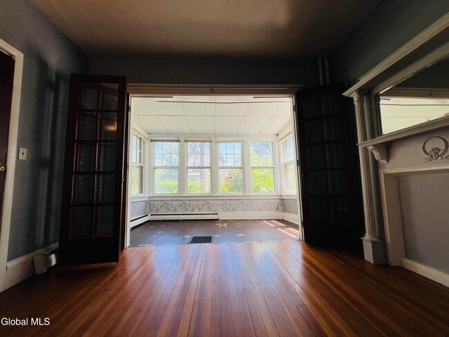 Photo - 57 S Main Ave Unit 1