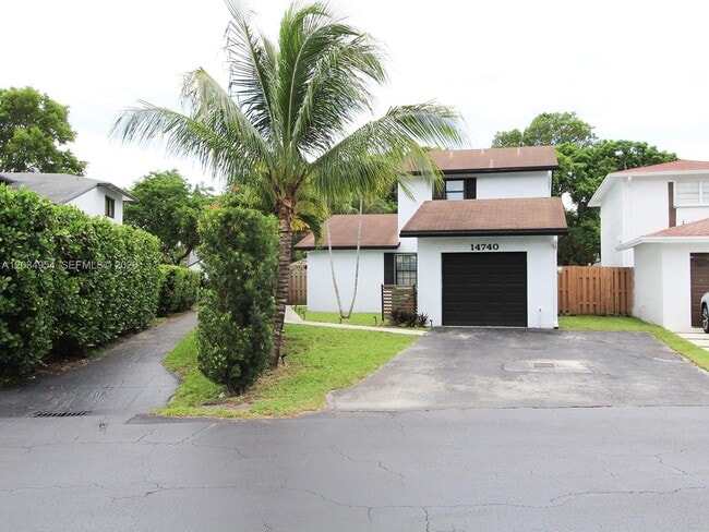 Building Photo - 14740 SW 108th Terrace