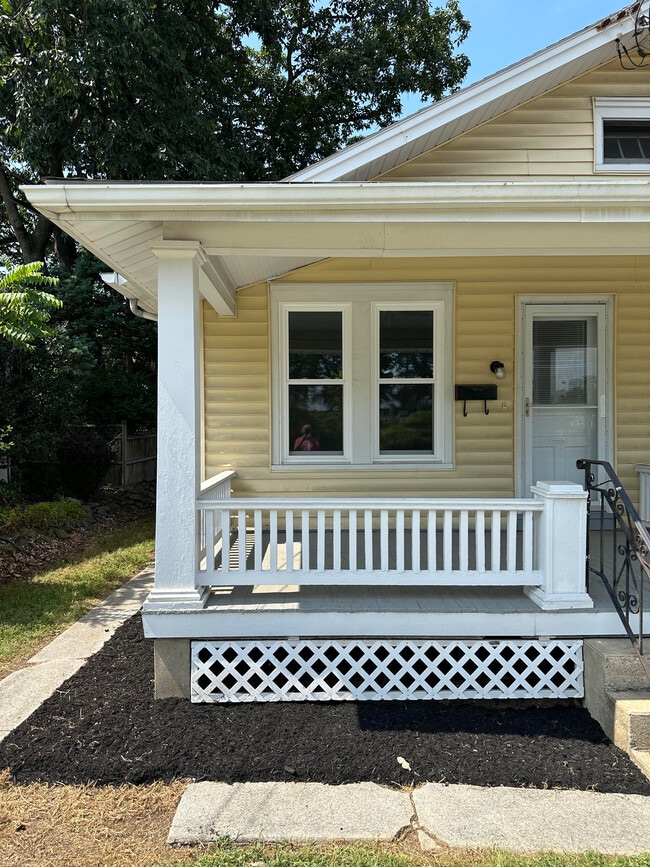 Building Photo - 59 Maytown Ave Rental