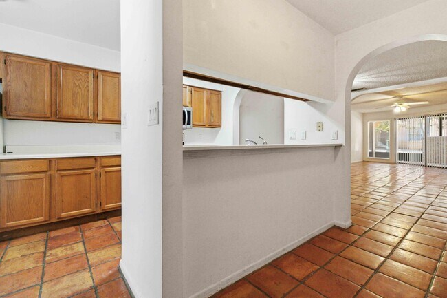 Photo - 2107 Hidden Grove Ln Unit 34a