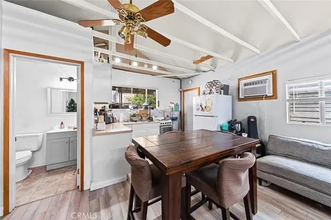Photo - 637 N 2nd Ave