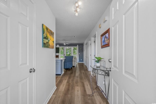 Photo - 1290 White Tree Ln