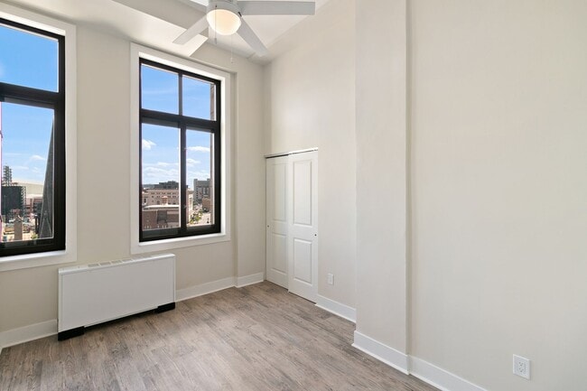 Photo - The Fyfe Building
