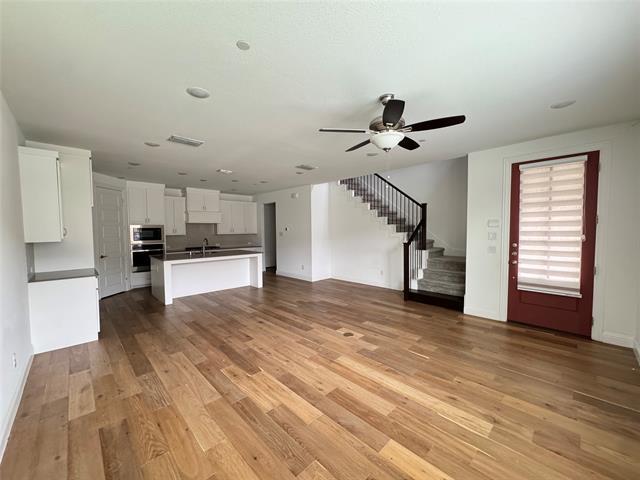 Photo - 1951 Sweetwater Ln