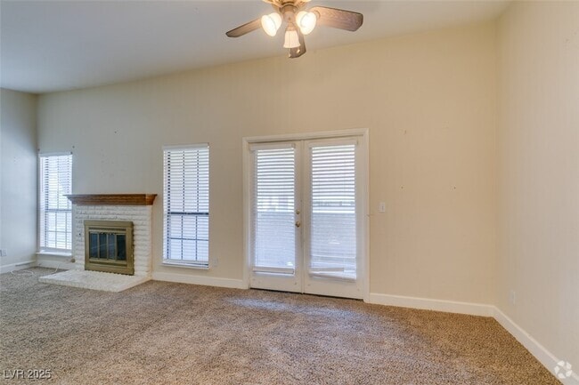 Building Photo - 1751 E Reno Ave Unit 201 Rental