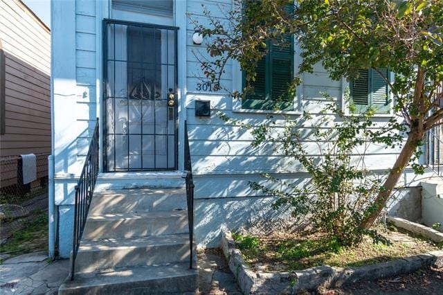 Building Photo - 3015 Baudin St Rental