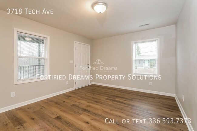 Photo - 3718 Tech Ave