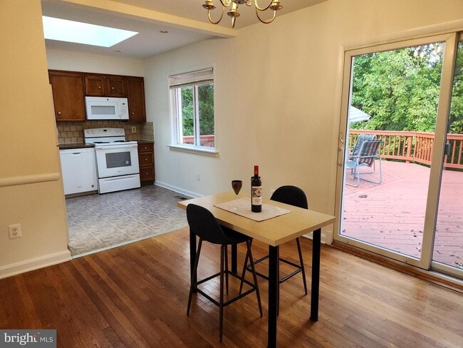 Photo - 3300 Potterton Dr