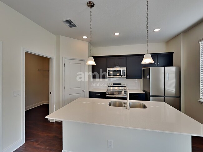 Photo - 6162 Little Blf Cir