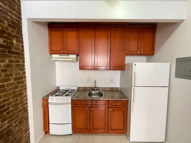 Photo - 568 W 187th St Unidad 3
