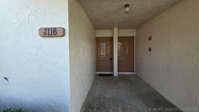 3300 Jaywood Terrace Unit 1160