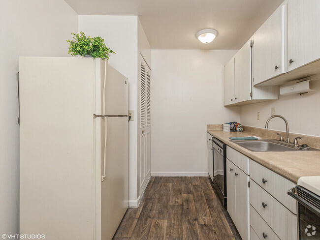 Ask About Our Apartments with Dishwasher! - Woodman Park Rental