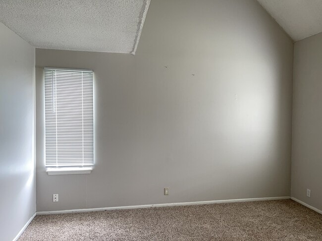 Photo - 207 Wisconsin St