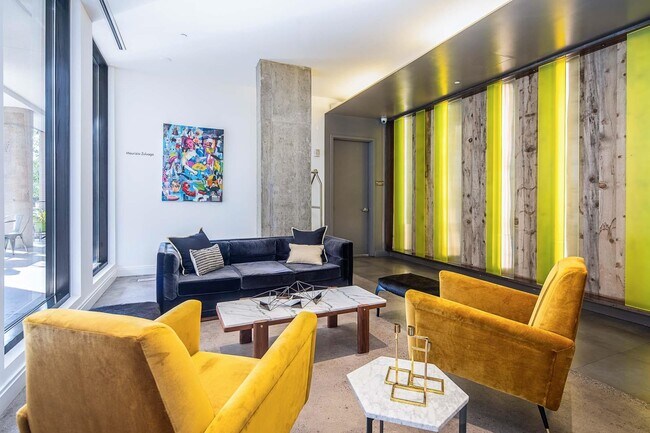 Photo - 148 1st St Unit 809